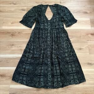 Elegant Green Patterned Dress